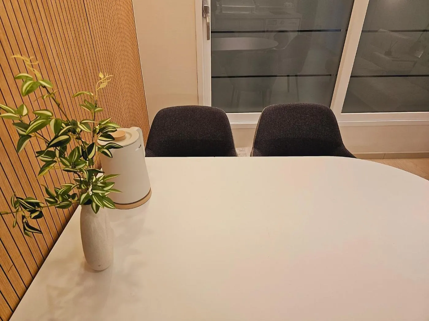 Modern House Apartment Seoul